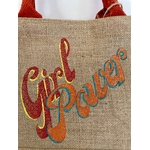 sac en jute avec le message girl power peint à la. main par Elles et No..jpeg2