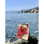 petit sac en jute avec deux hibiscus peints à la main par Elles et No.