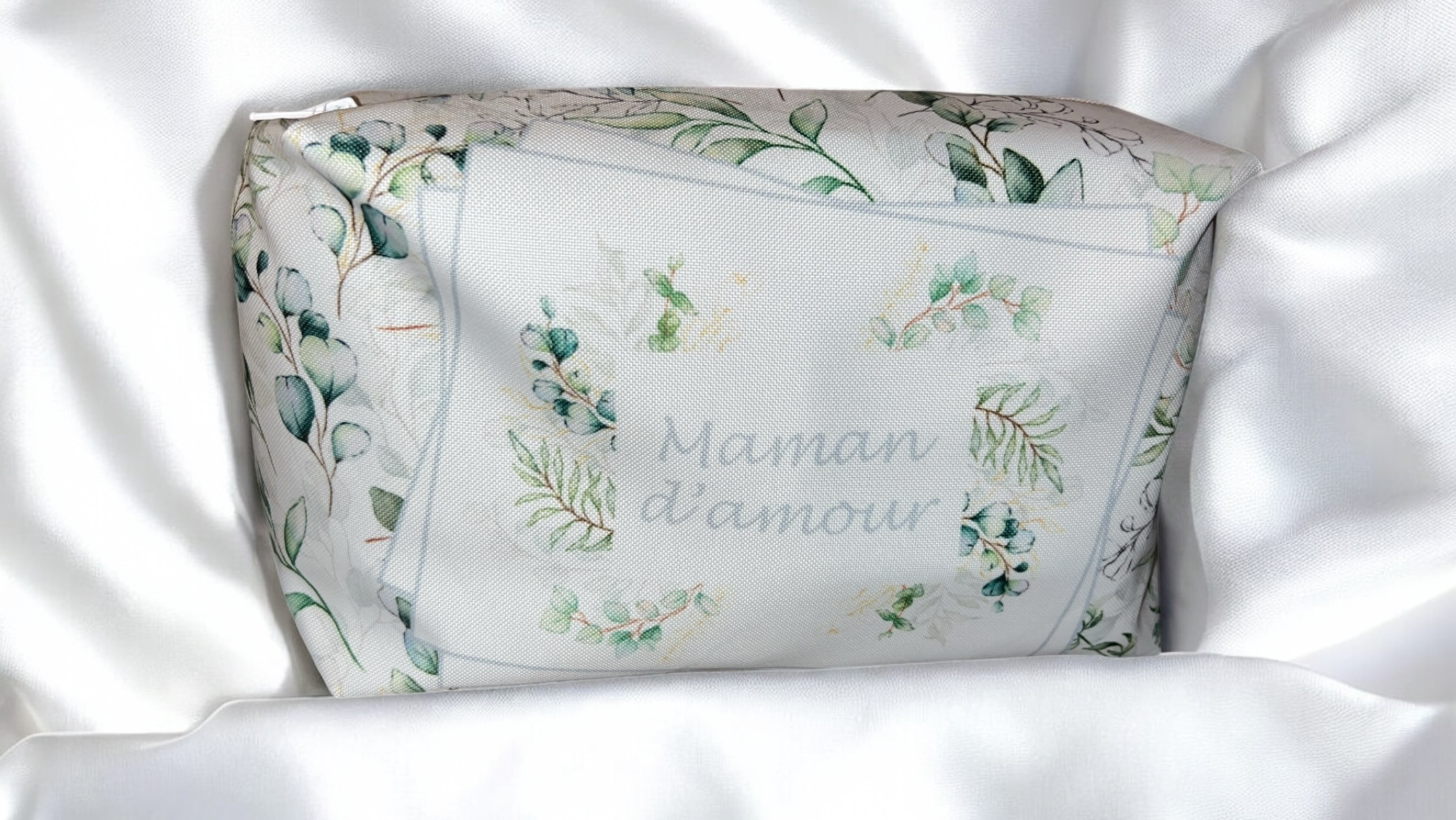 trousse-maman-d-amour-fait-main-lilou-creation