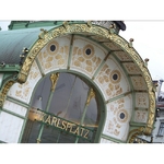galerie glacis Tiffany Lampe Suspendue Wissman Jewel  hall de la gare Karlsplatz Stadtbahn