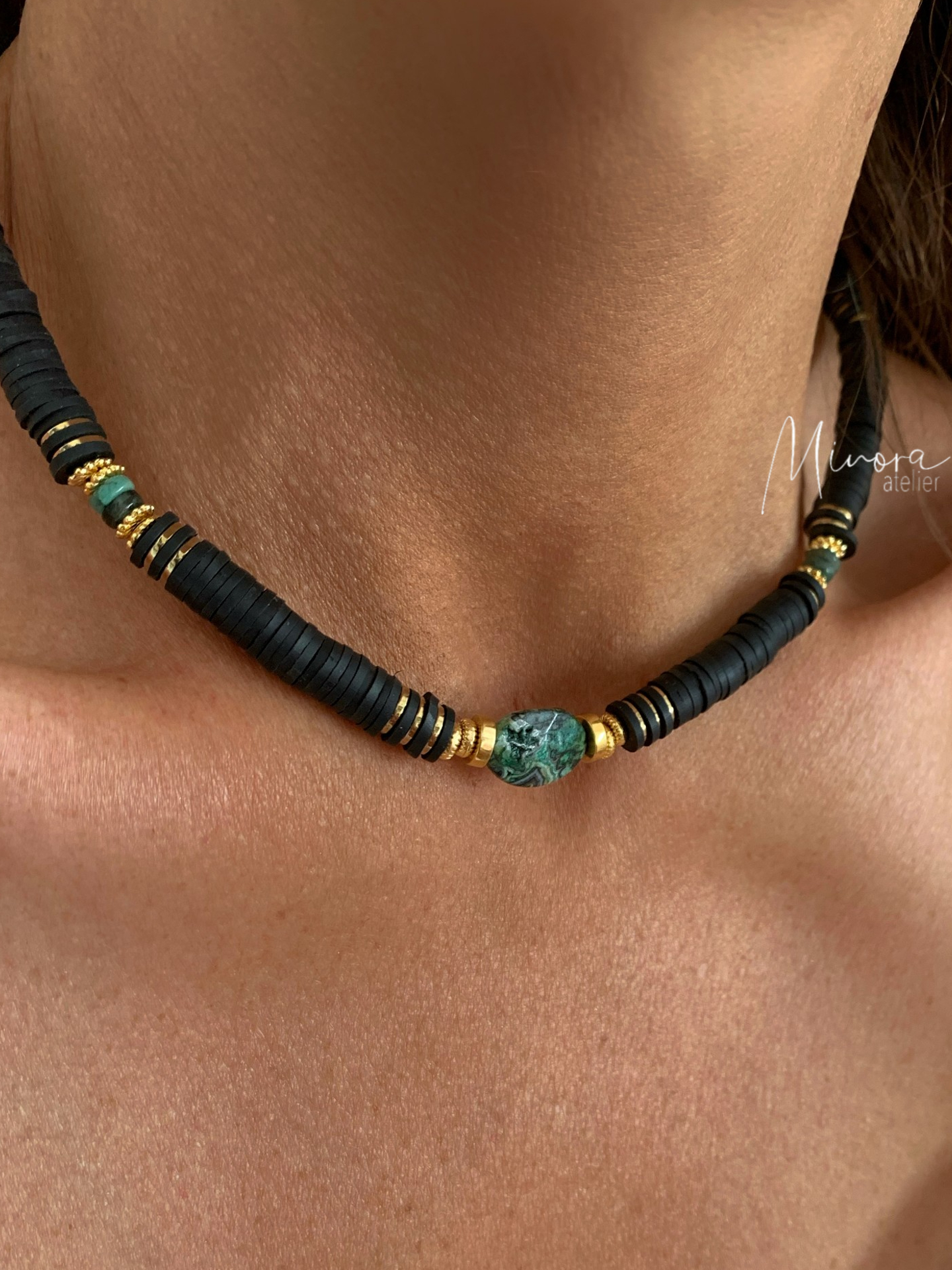 COLLIER FEDORA EMERAUDE