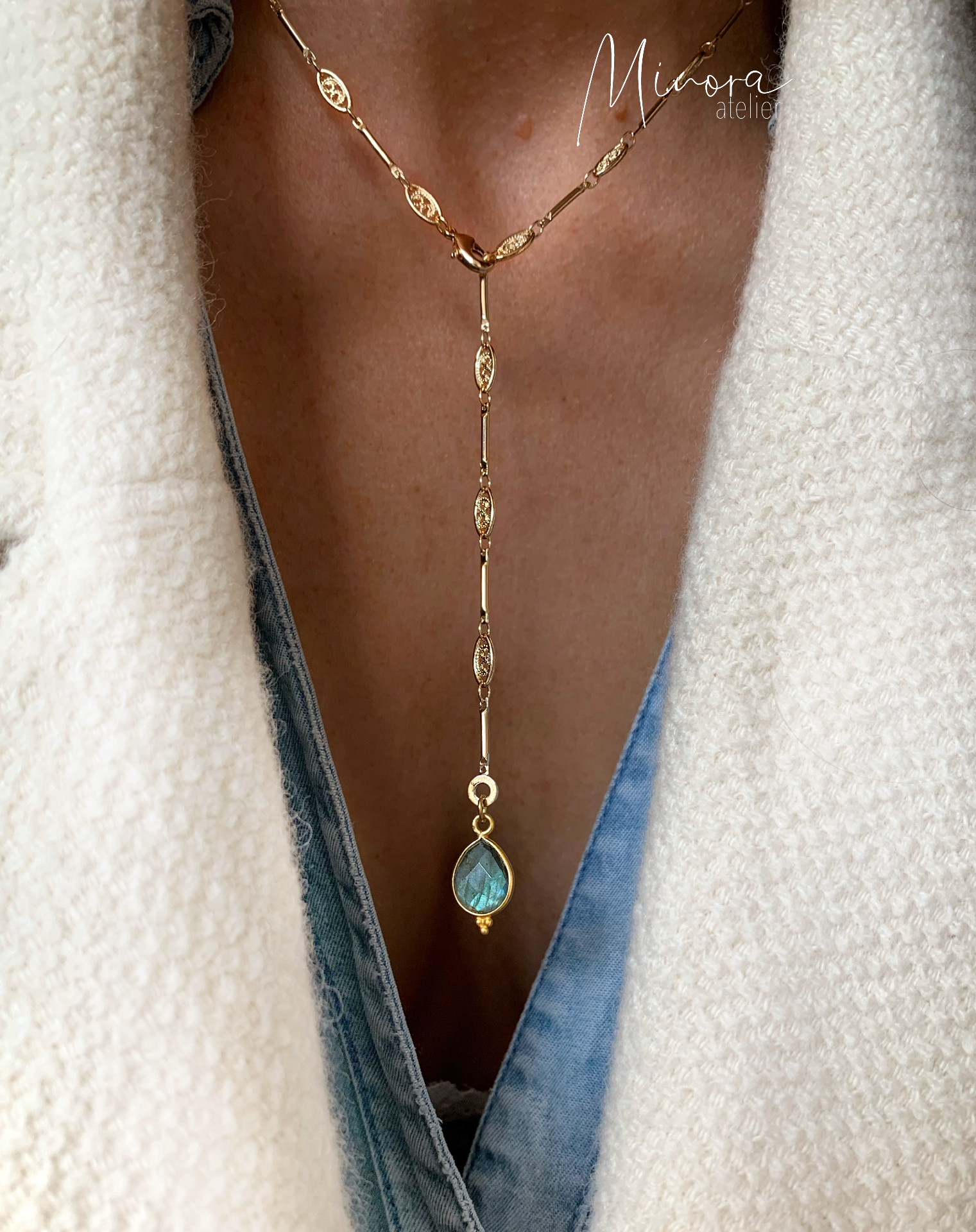 COLLIER KAMNA