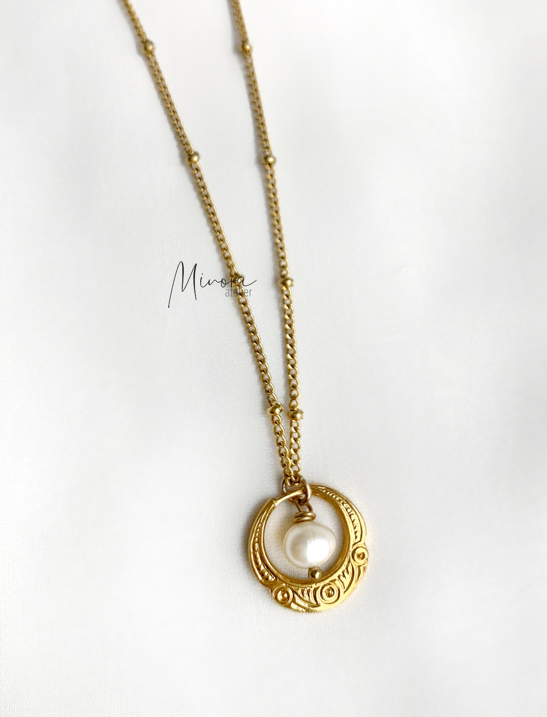 COLLIER KANAKA