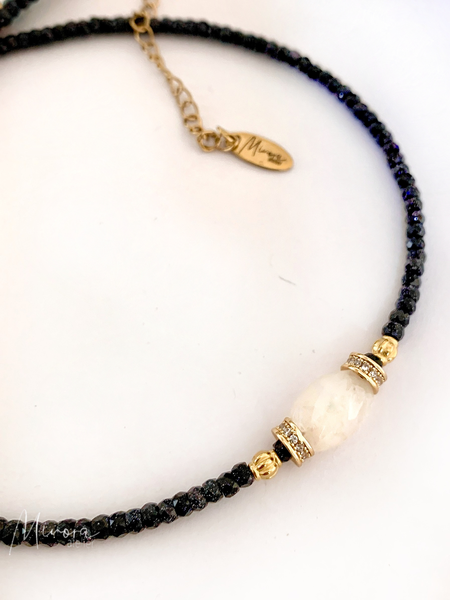 COLLIER NOCTIS