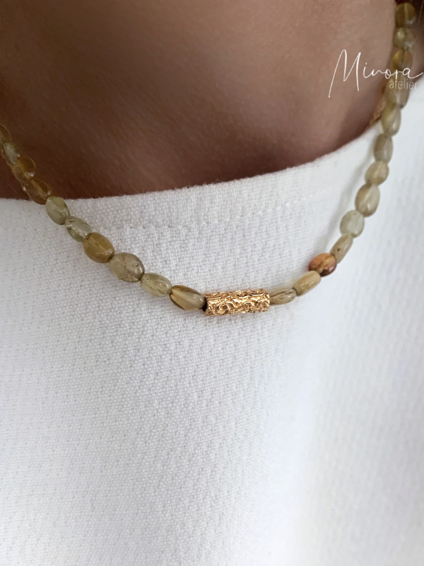 COLLIER CARLA APATITE