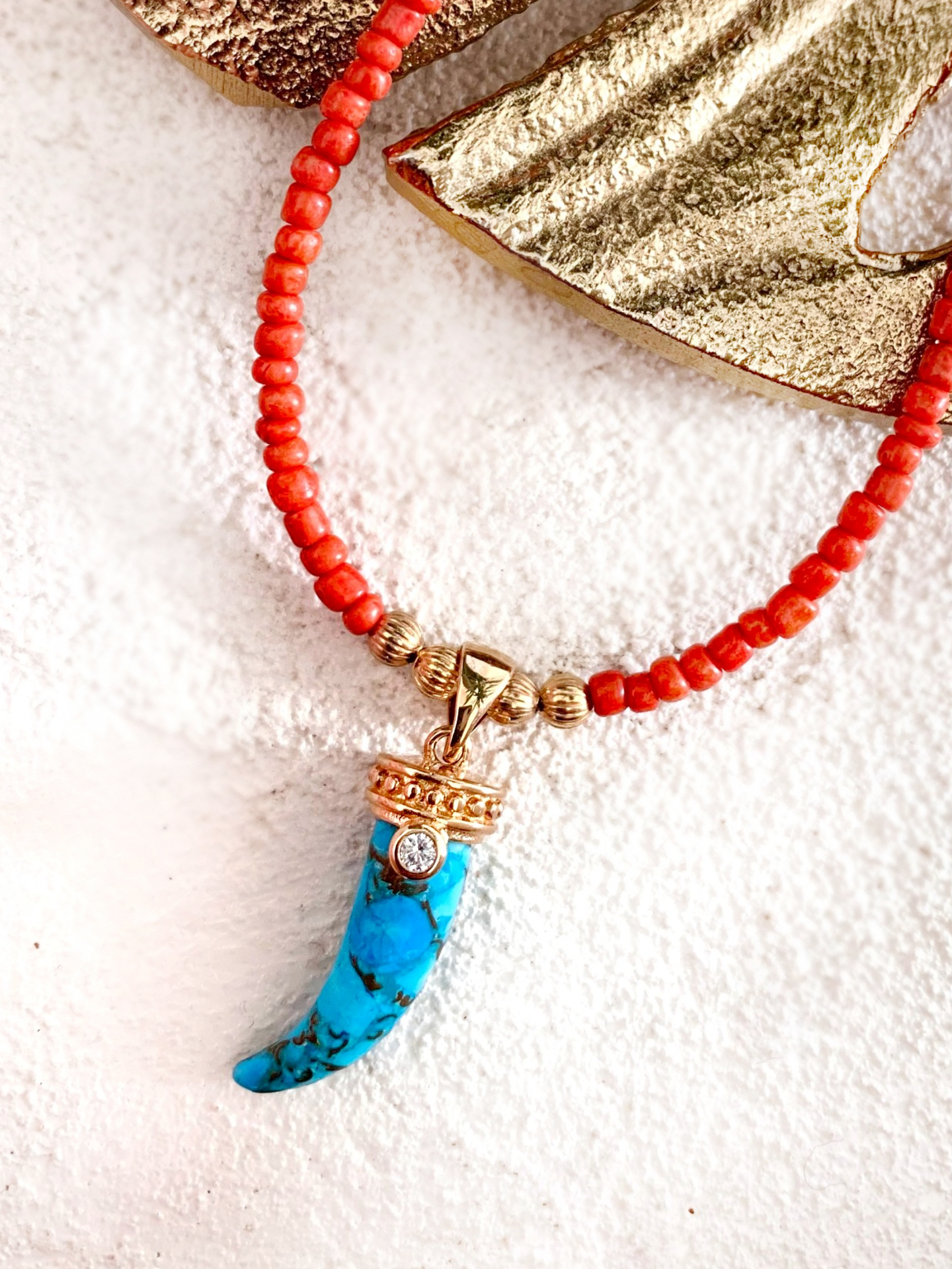COLLIER RUBAYA