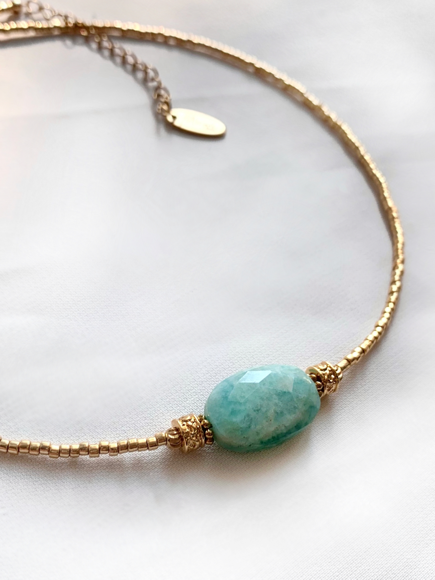 COLLIER KARLI