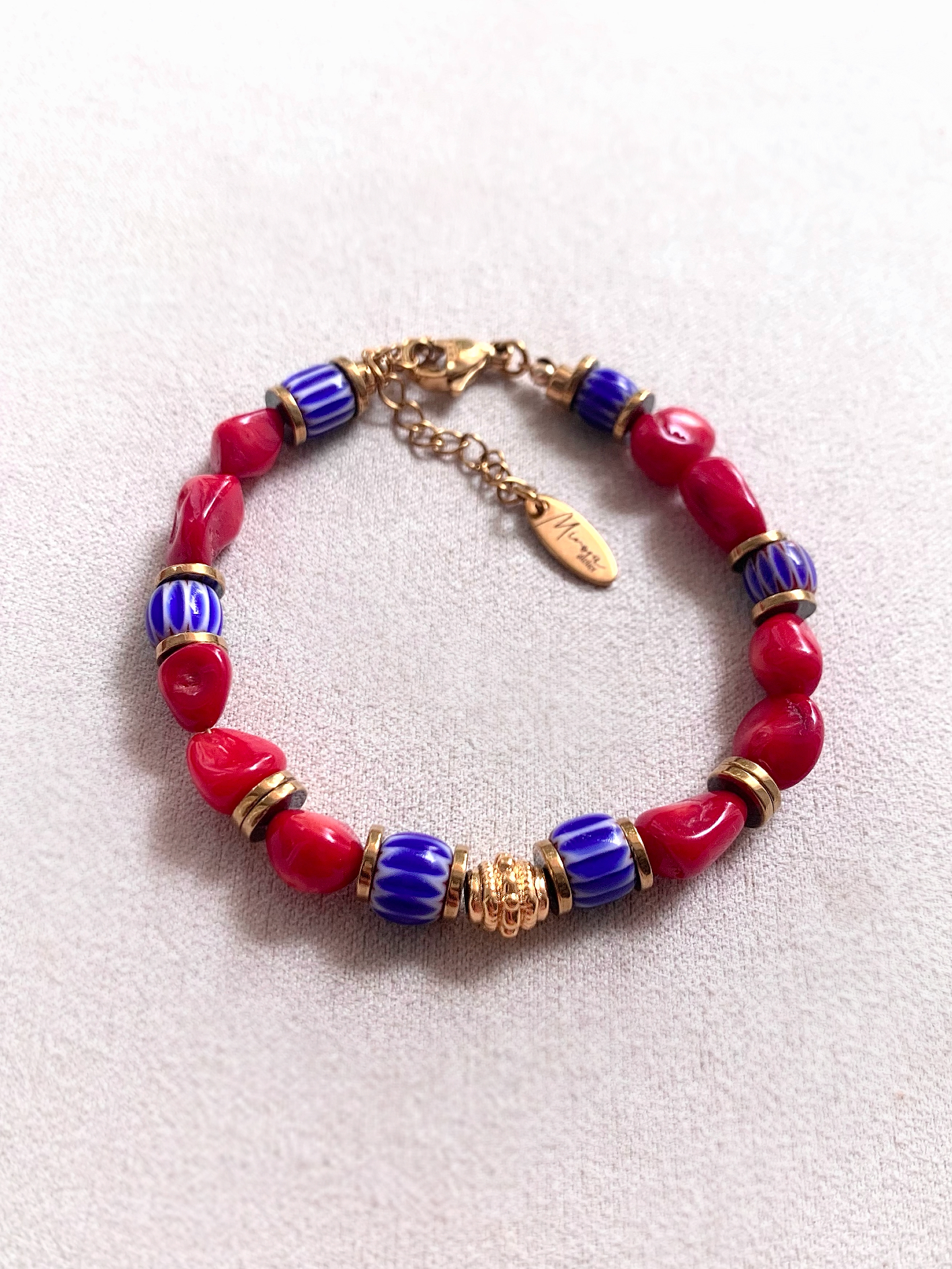 BRACELET RED