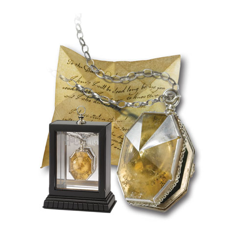 Médaillon horcrux de R.A.B - Harry Potter NN8133_480