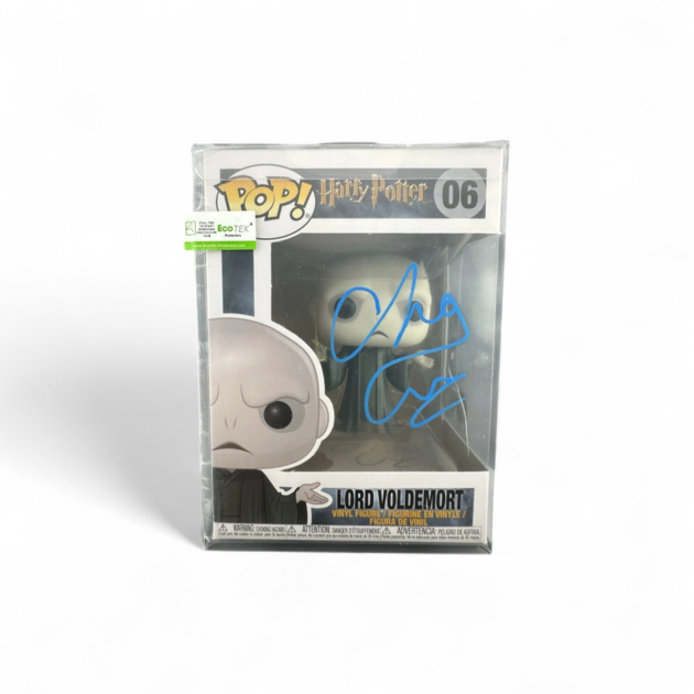 funko-pop-lord-voldemort-dedicacee-par-christian-coulson-beckett