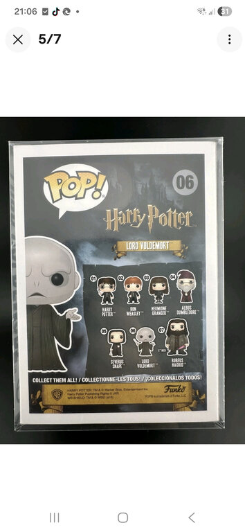 funko-pop-lord-voldemort-dedicacee-par-christian-coulson-beckett-6