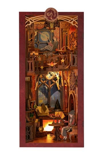 maquette-book-nook-flame-common-room