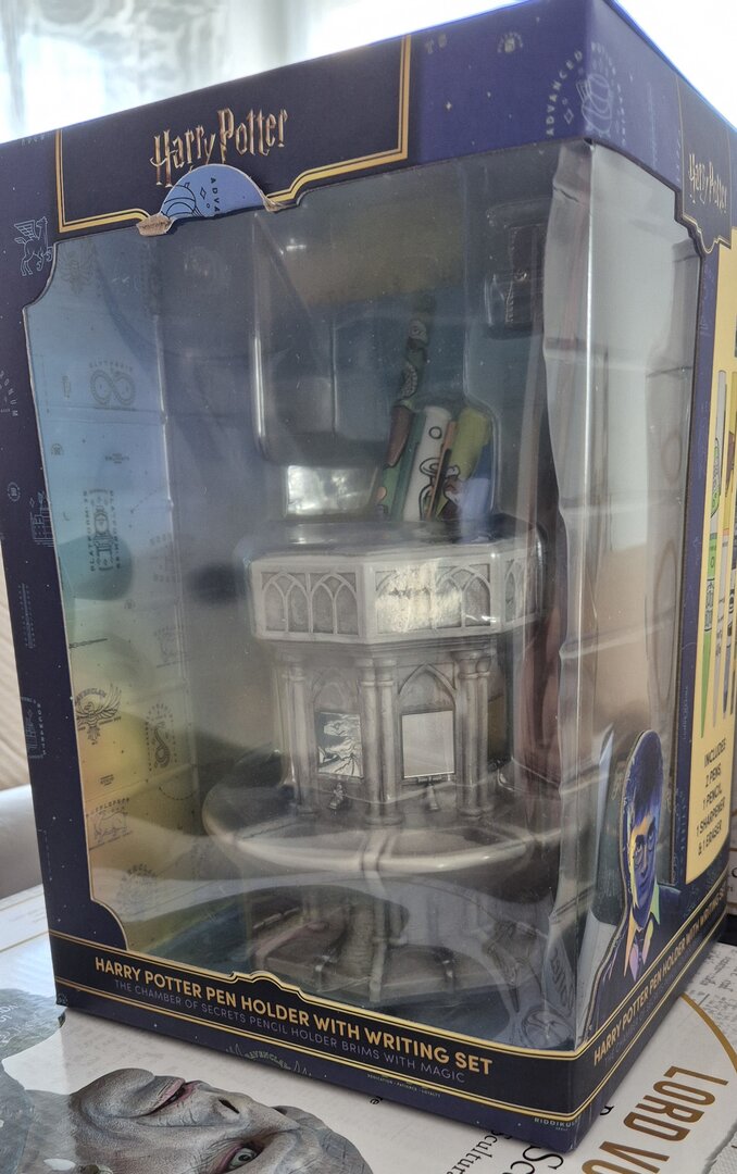 harry-potter-portecrayons-incl-set-de-papeterie-6