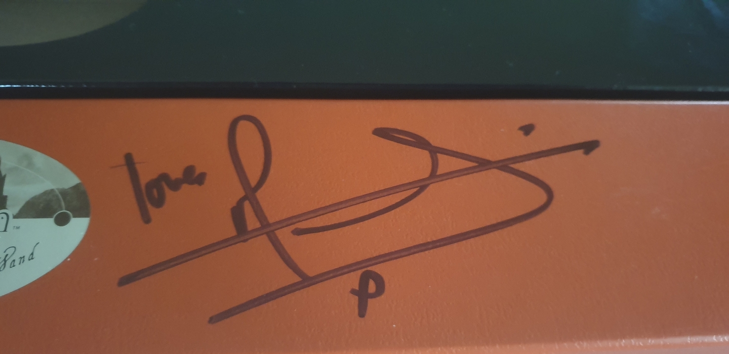 replique-baguette-dedicacee-par-matthew-lewis-neville-londubat-2