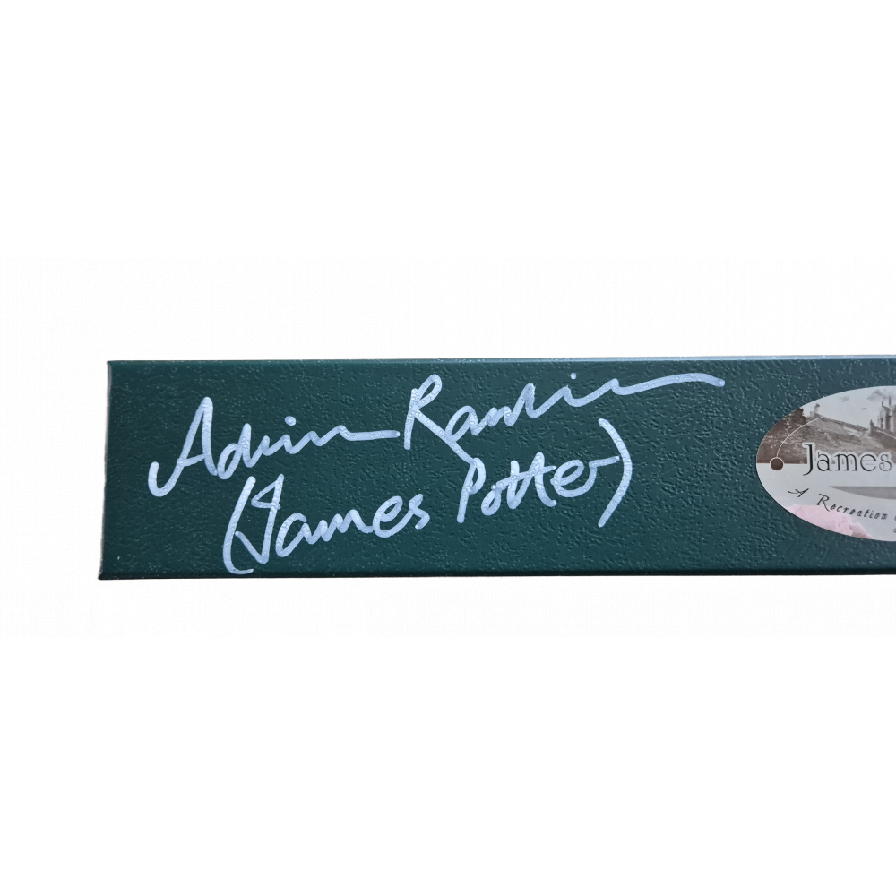 Baguette de James Potter dédicacée en coffret Personnages, autre vue