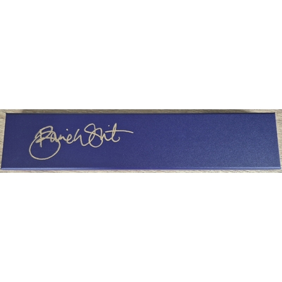 baguette-harry-potter-ginny-weasley-dedicacee-par-bonnie-wright