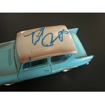 ford anglia 1959 dédicacée par daniel radcliffe v4