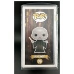 10000172FUNKO POP D2DICAC2E PAR CHRISTIAN COULSON VOLDEMORT V860
