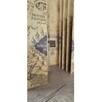 carte-du-maraudeur-dedicacee-par-daniel-radcliffe-harry-potter-objet