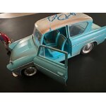 ford-anglia-1959-dedicacee-par-daniel-radcliffe-v6