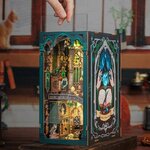maquette-book-nook-darkness-common-room-23-x-11-cm (1)