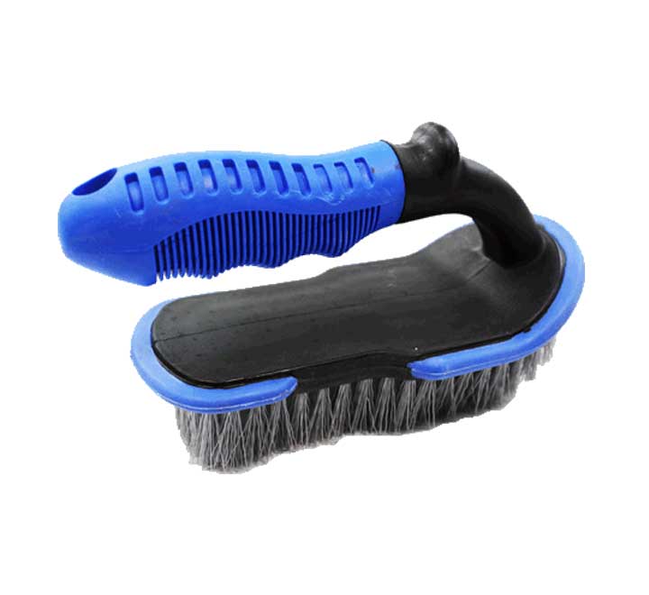 brosse-speciale-moquettes-avec-poignee