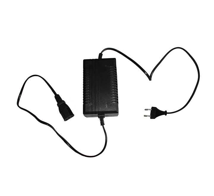 chargeur-batterie-gladiator-sprayer