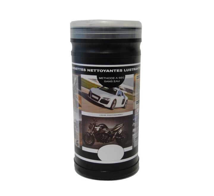 lingettes-impregnees-nettoyage-exterieur-automobile
