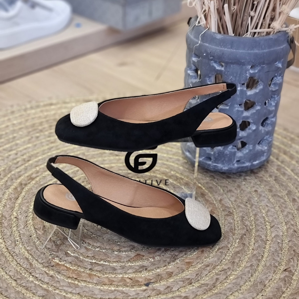 Sandale fugitive sale
