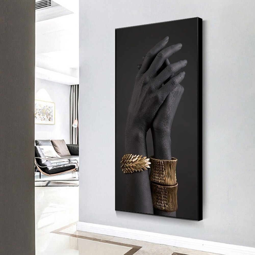 art-africain-mains-noires-avec-bijoux-do_main-2