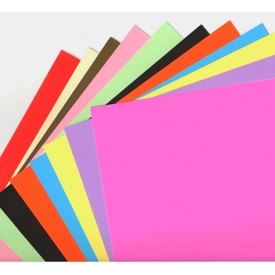 Feuille cartonnée couleur au choix format A4 - 170 g/m2