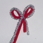 boucle-de-noel-en-fil-chenille-cure-pipe