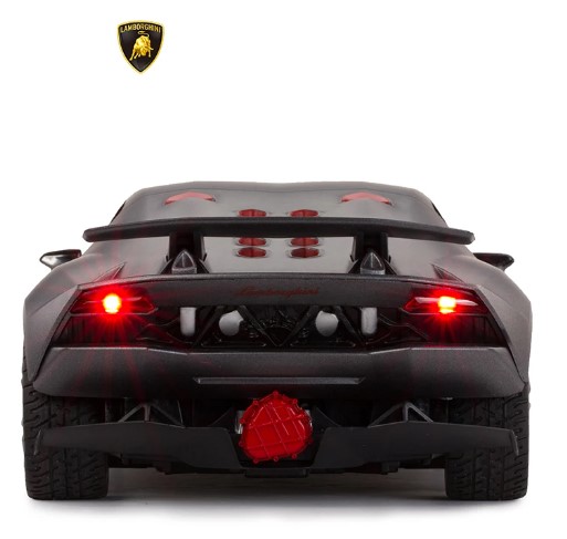 Lamborghini Sesto Elemento 2