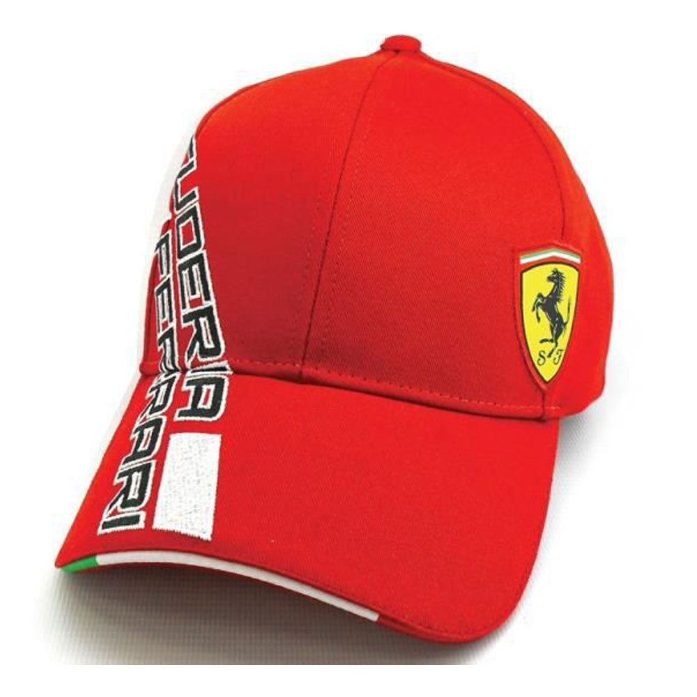SOLDE à saisir La casquette Ferrari Land De chez Ferrari