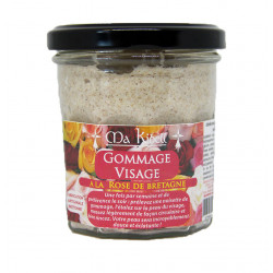 gommage-visage-a-la-rose-de-bretagne