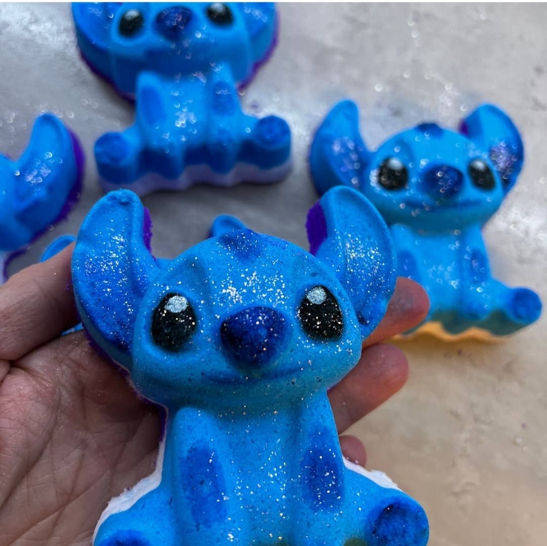 Bombe De Bain Stitch