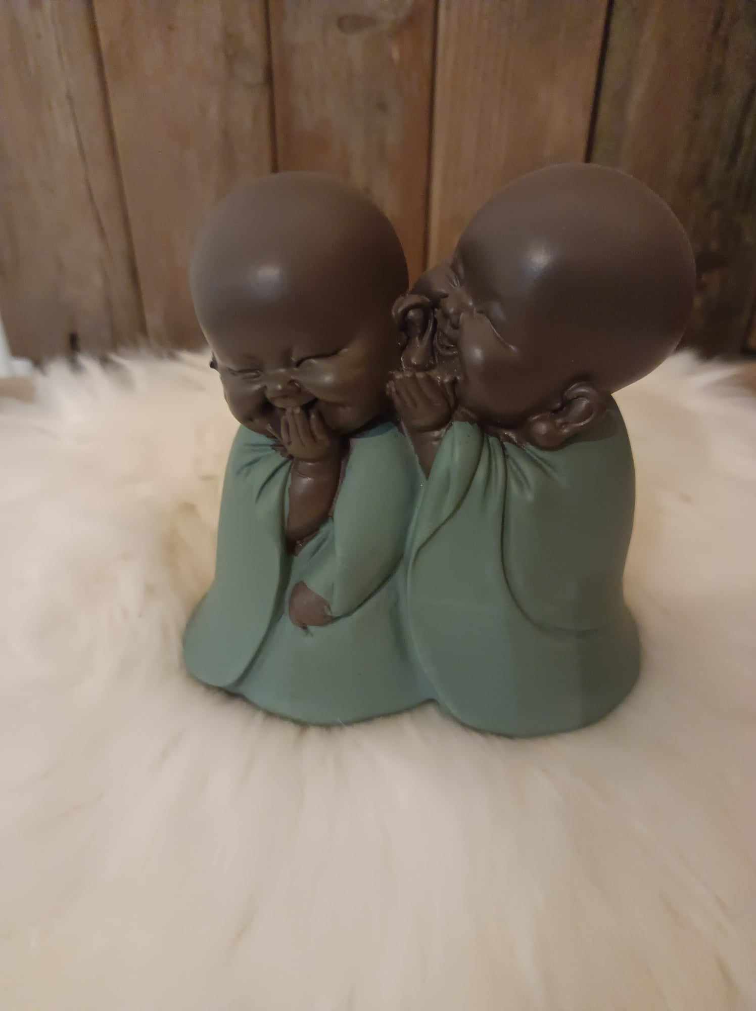 BOUDDHA CHUCHOTE