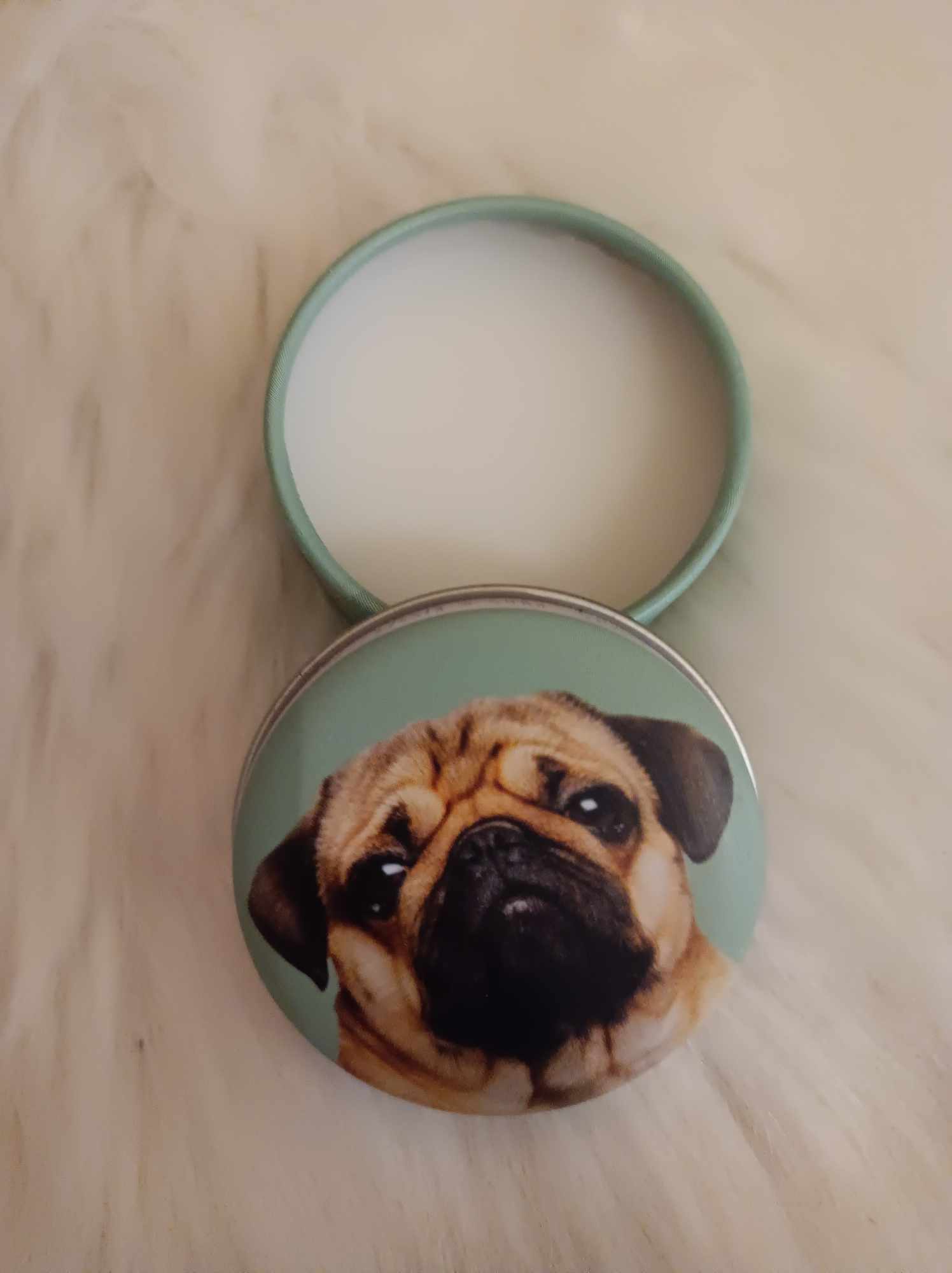 CHIEN VERT
