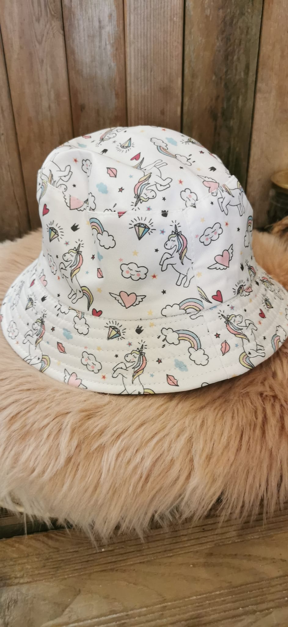 BOB LICORNE BLANC