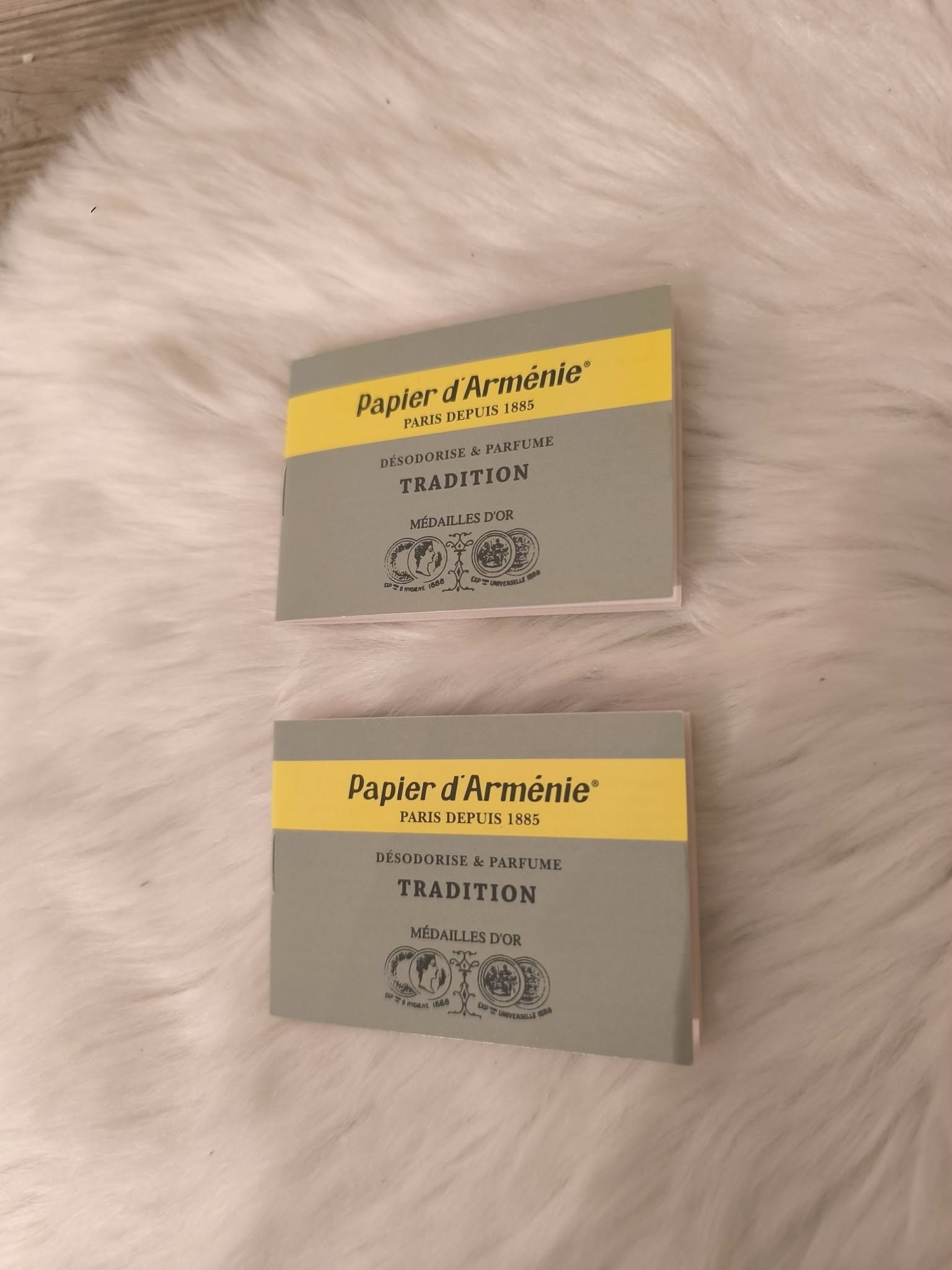 PAPIER D ARMENIE