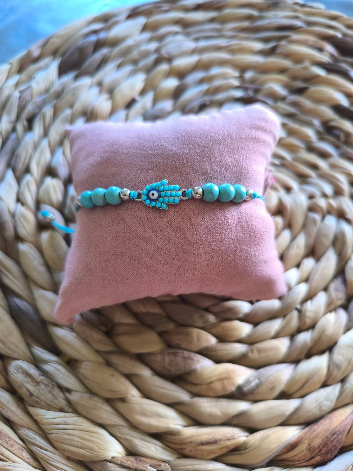 bracelet main