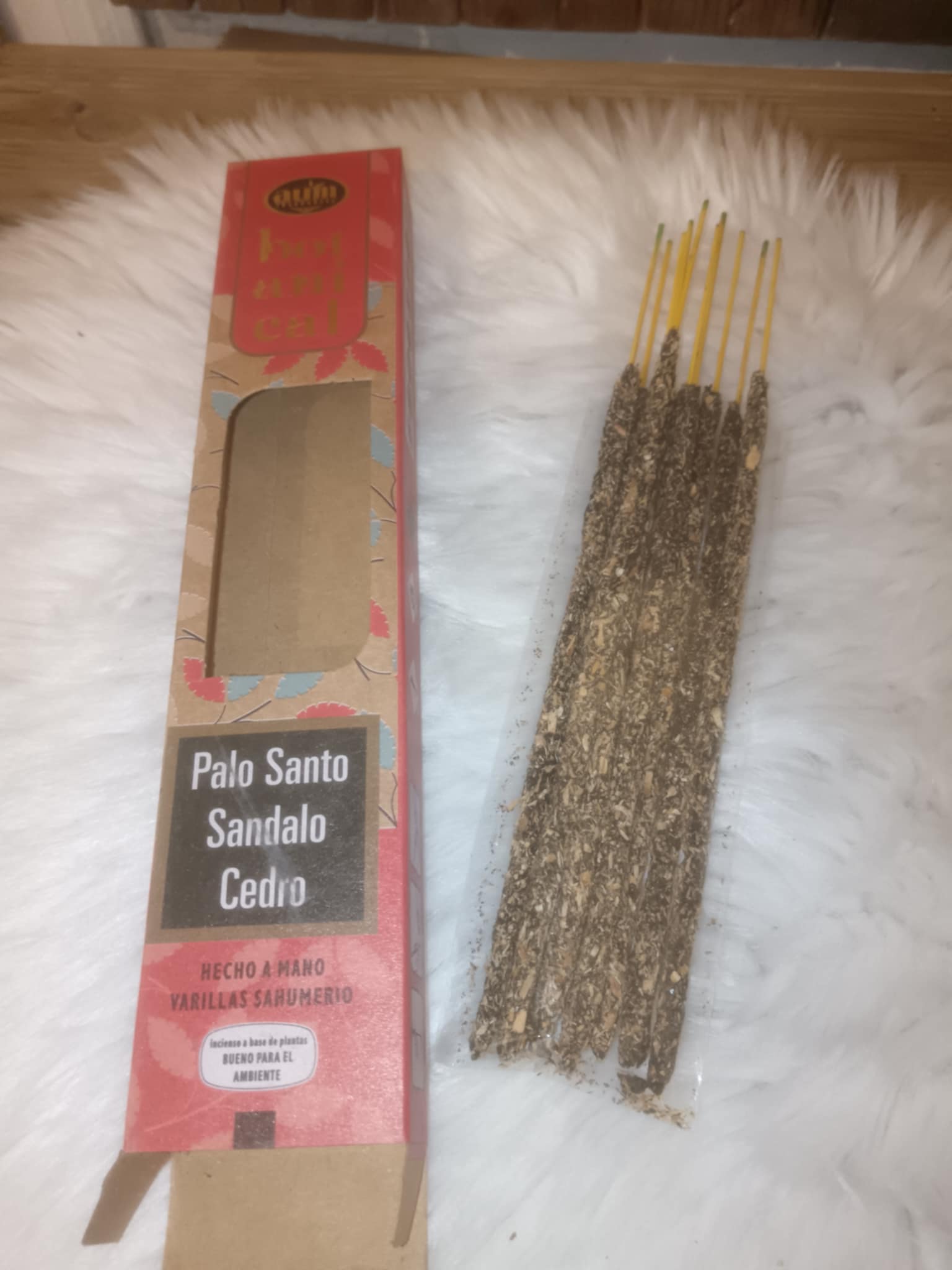 PALO SANTAL CEDRE 1