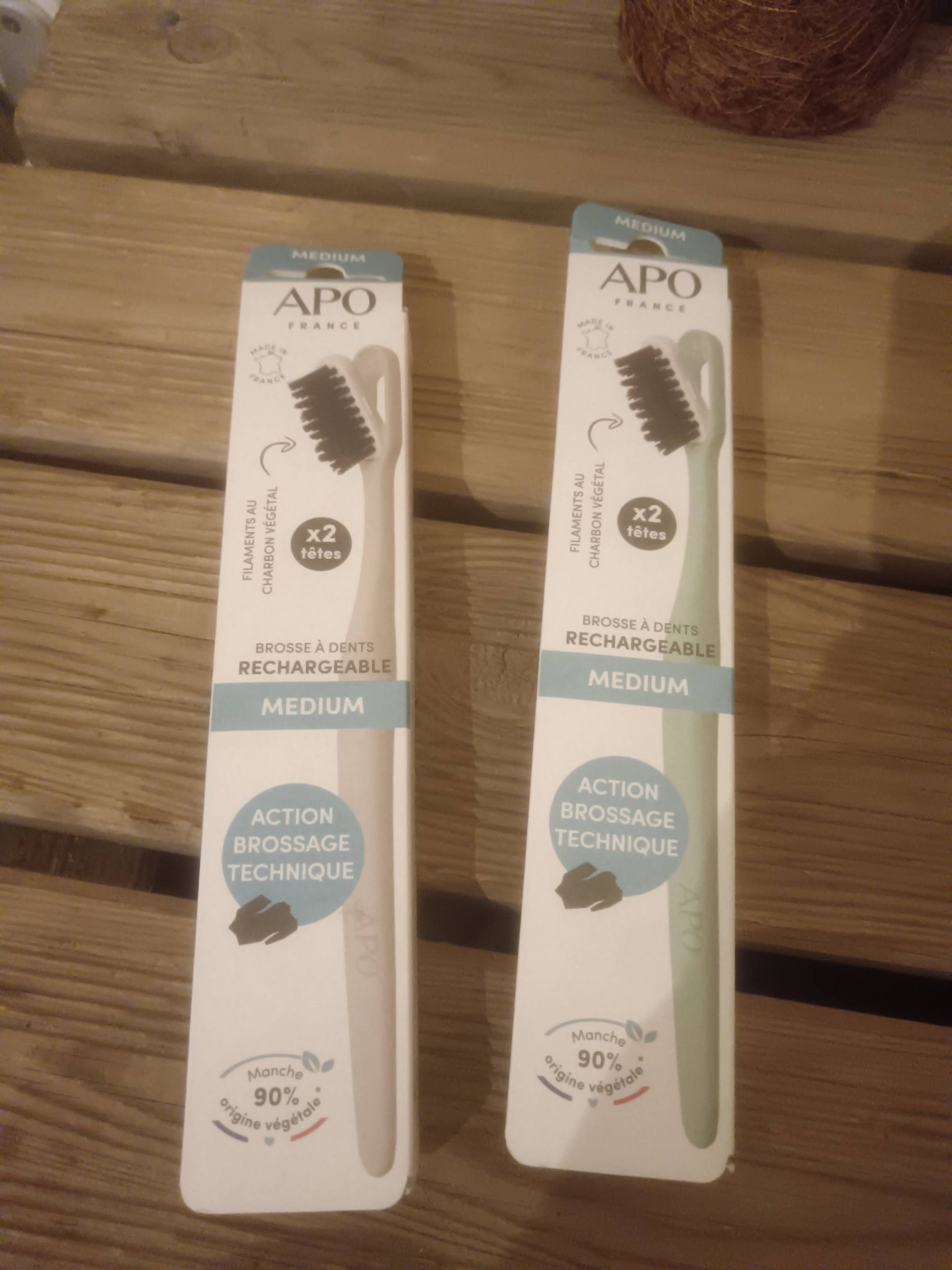 BROSSE A DENTS APO