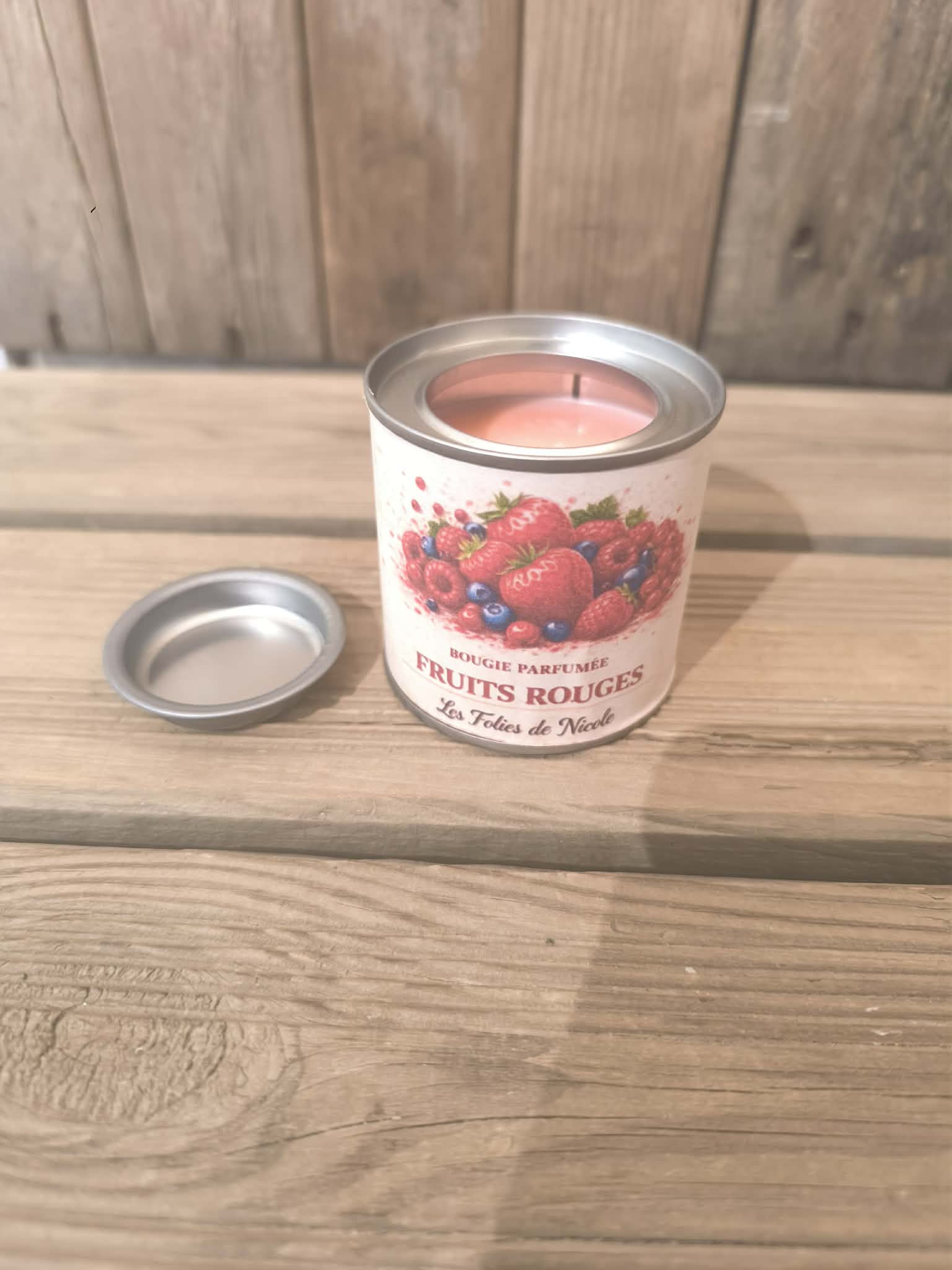 PEINTUREFRUITS ROUGE