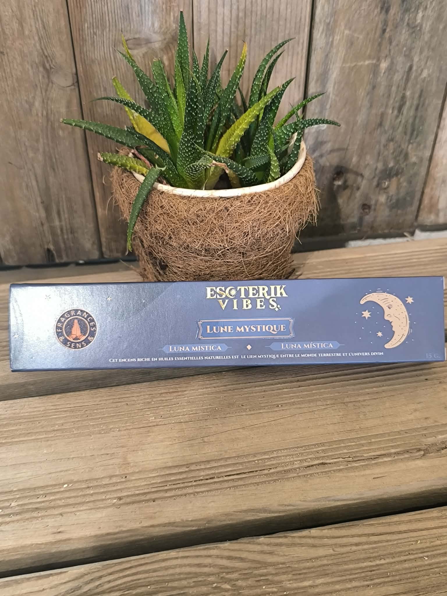 ESOTERIK LUNE2