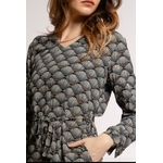 z one robe motif1