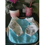 bavoir bleu elephant