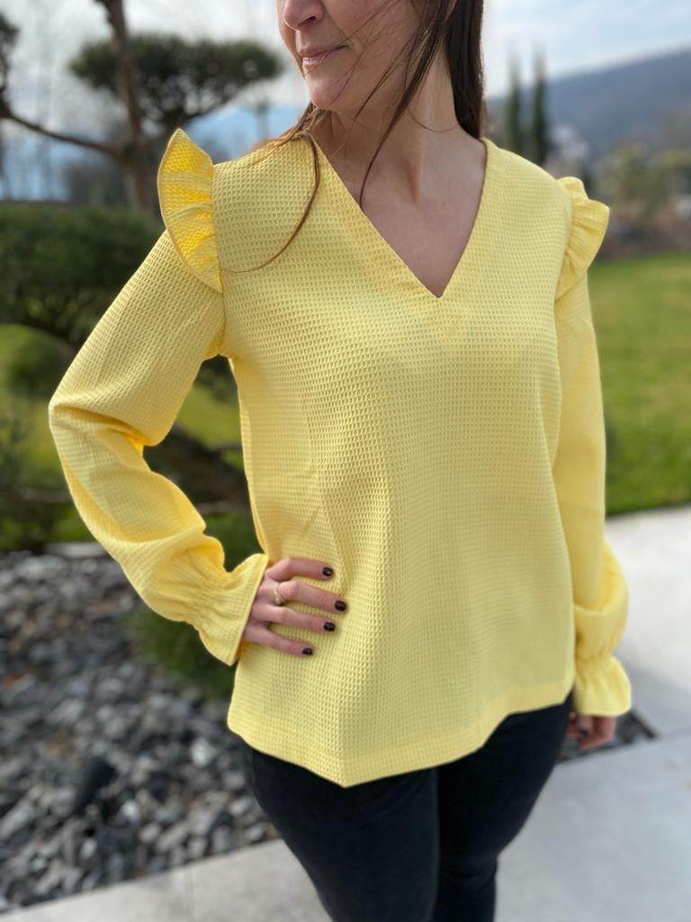 Blouse ample effet gaufré boutons au dos Jaune Sonia.3