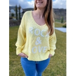 pull oversize jaune rock and love.9