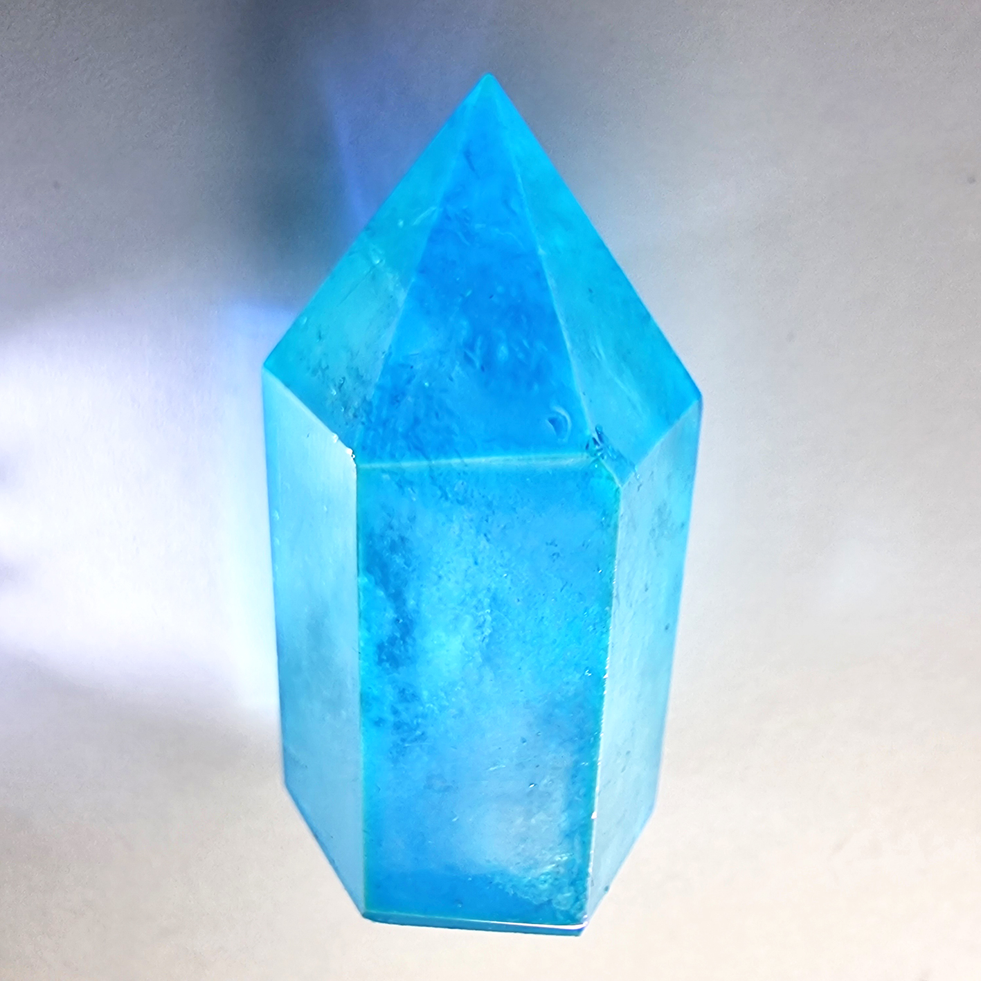 aqua-aura-1